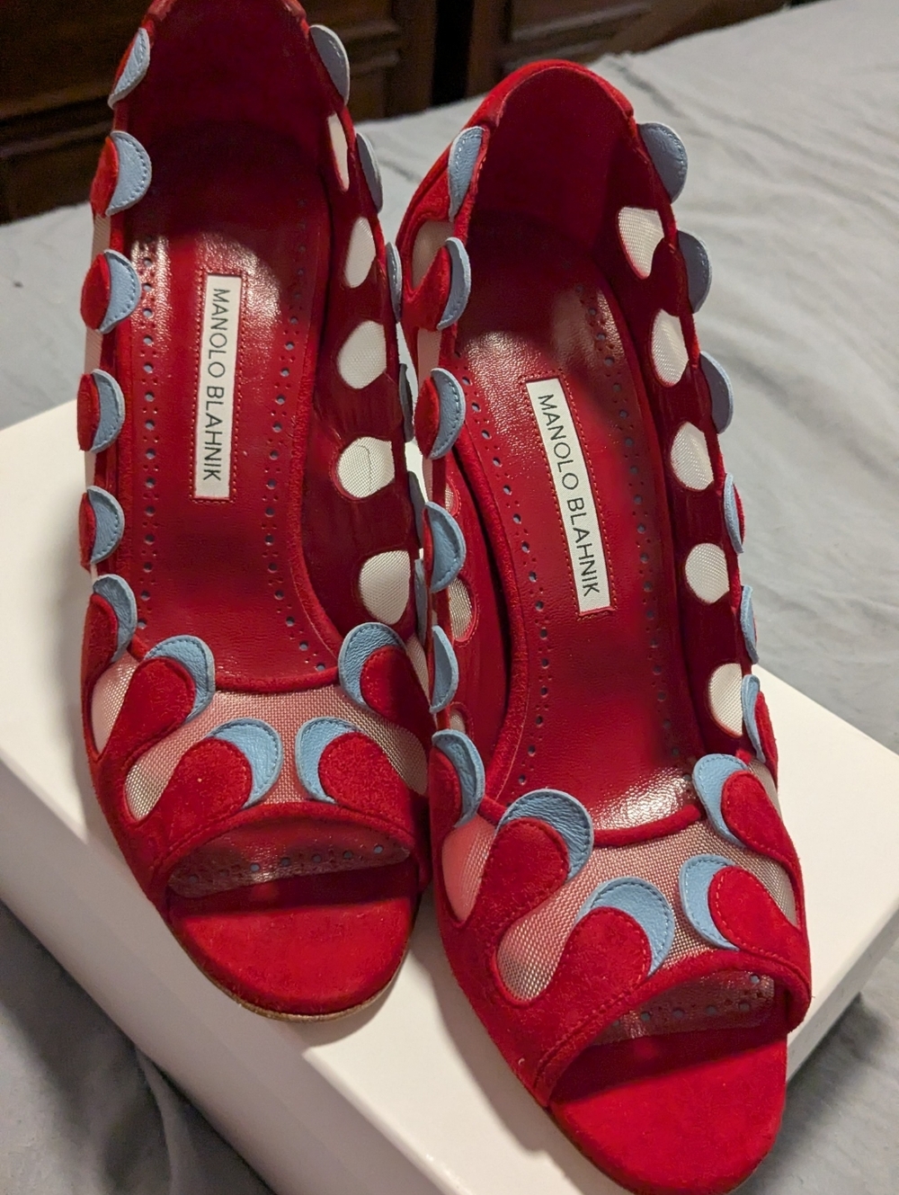 Manolo Blahnik Red Suede Pumps - Red And light Blue